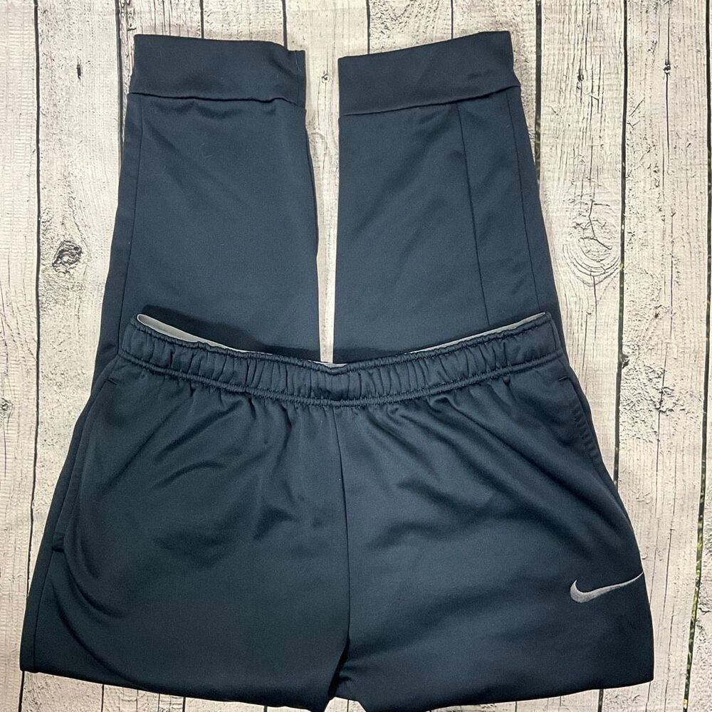 NIKE ThermaFit Pants